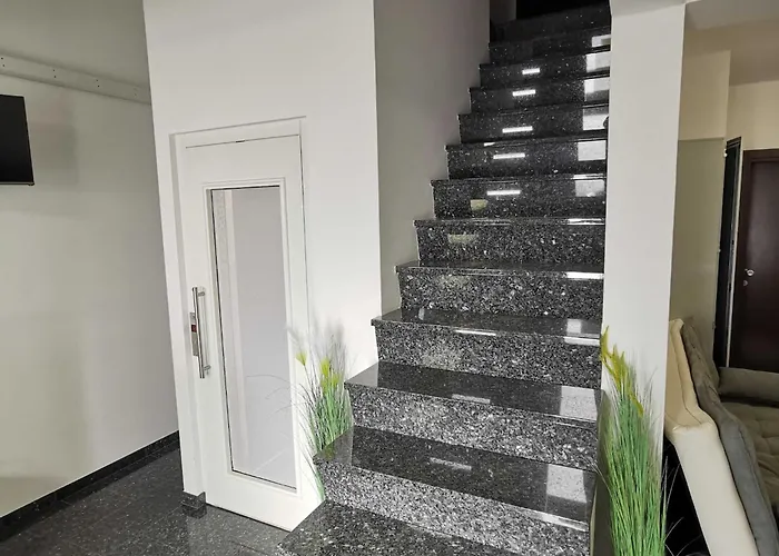 Prestigious And Stylish * Блед